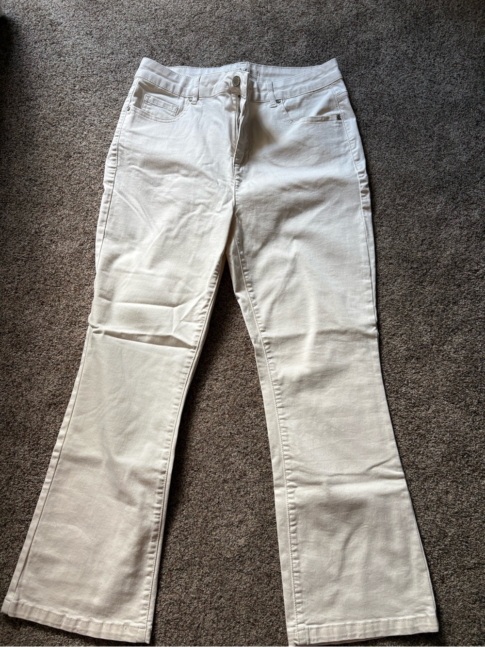 CHARLIE B Cream Flare Jeans